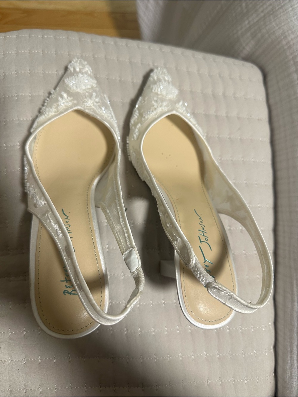 Betsey Johnson White Embellished Slingback Pointed Flats